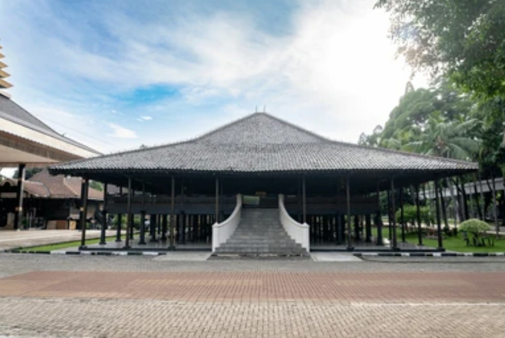 Masjid Keramat